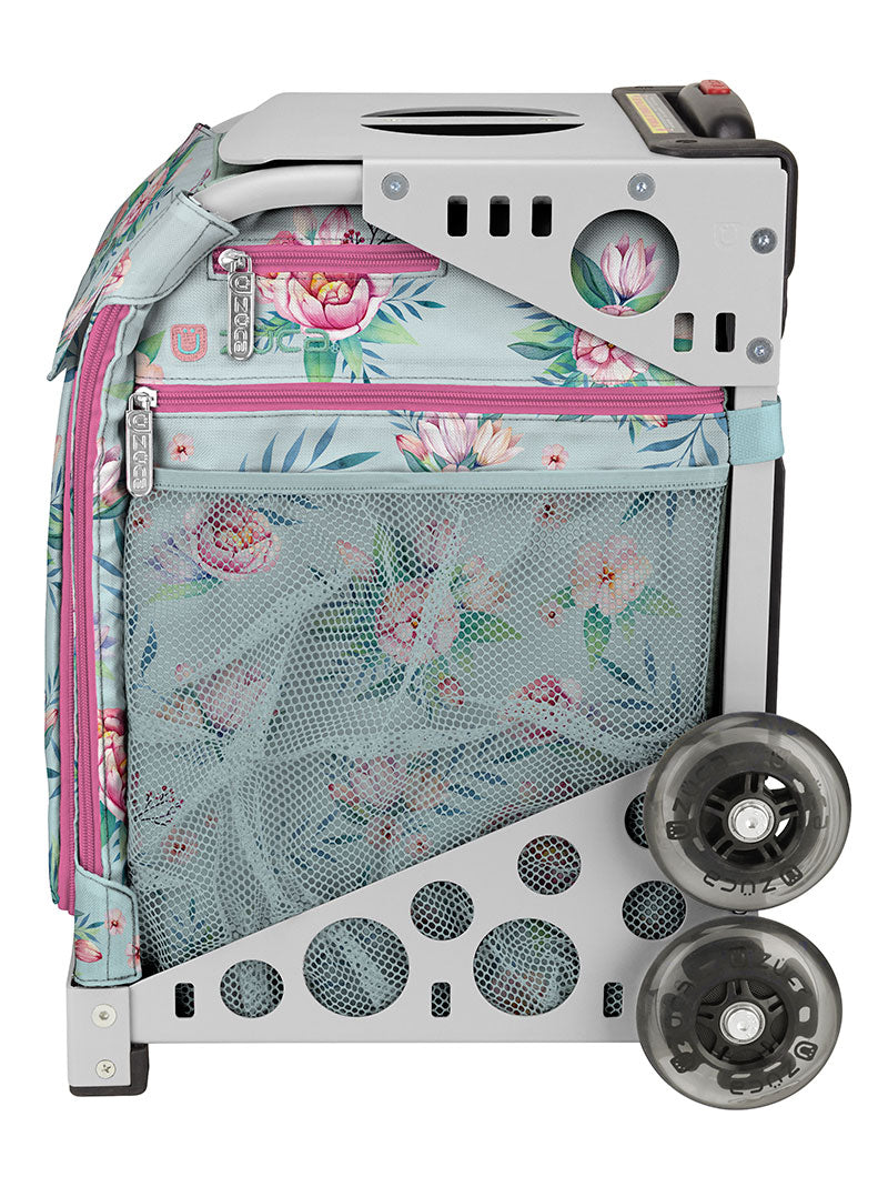 Blooms Sport + Lunchbox - White_frame_flashing_wheels