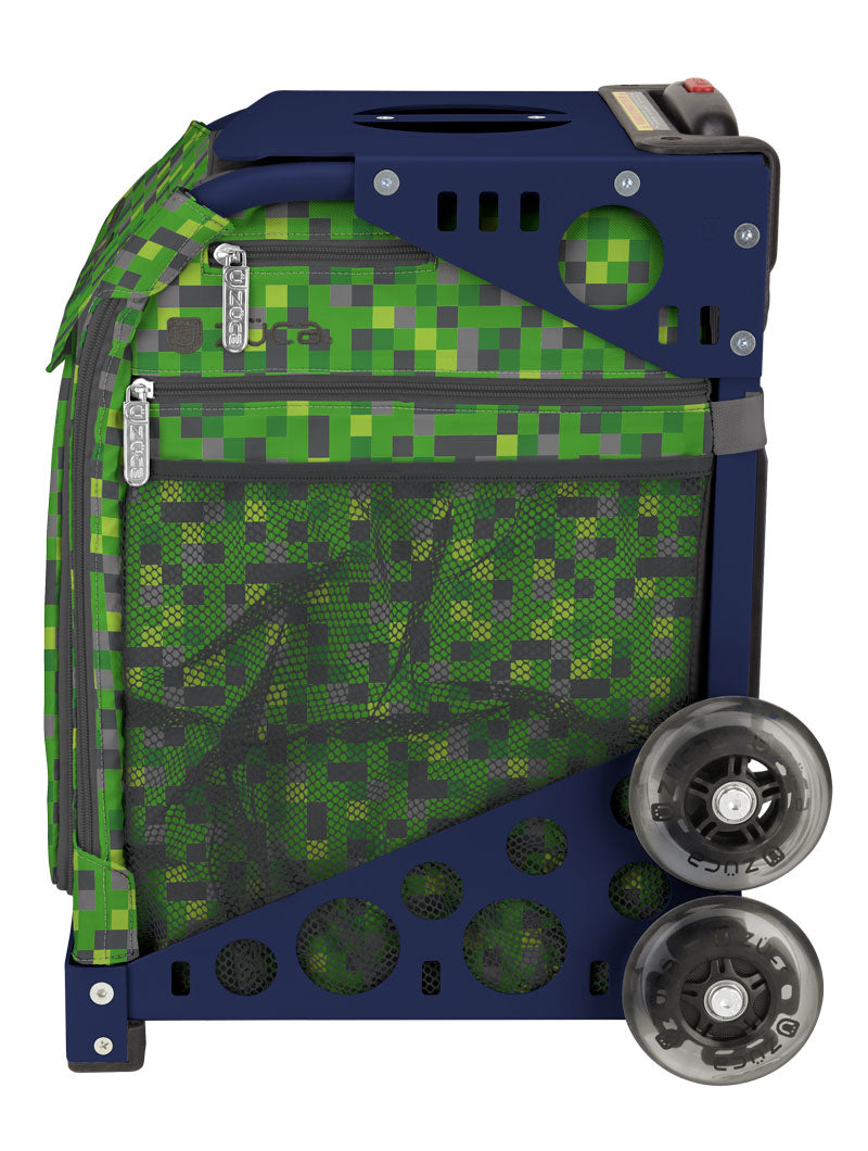 Green Screen Sport - Navy_frame_flashing_wheels
